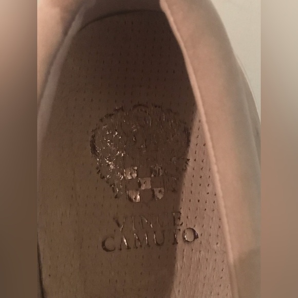 Beige Vince Camuto Sneakers - Size 9 - Picture 4 of 5